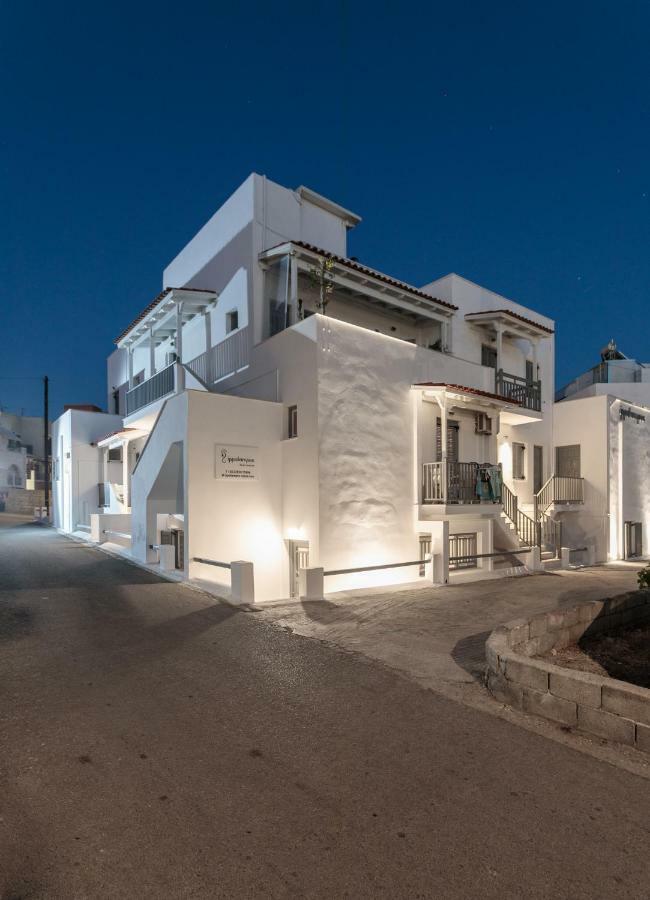 Ippokampos Town Apartments Naxos City Dış mekan fotoğraf